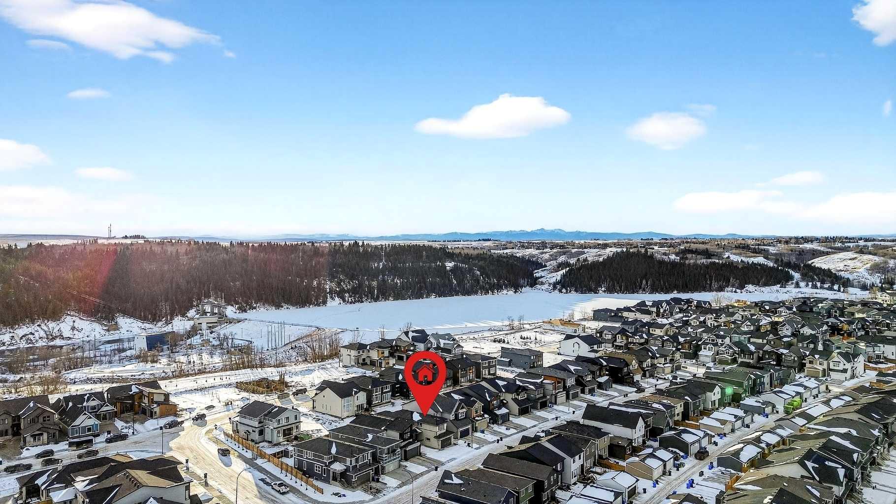 29 Rowmont Common NW