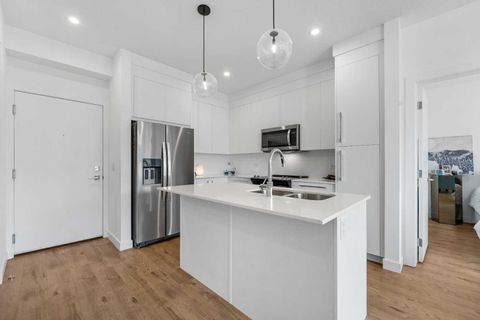 111 Wolf Creek Drive SE 3405 Calgary AB T2X 5X2