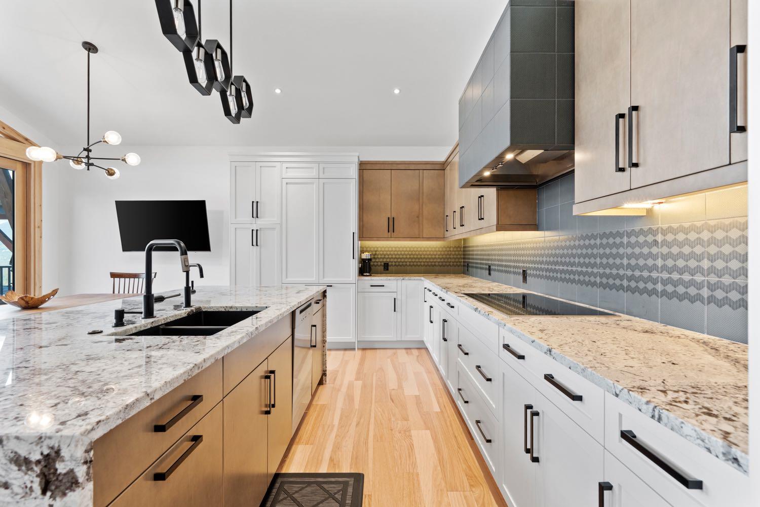 232 Stewart Creek Rise