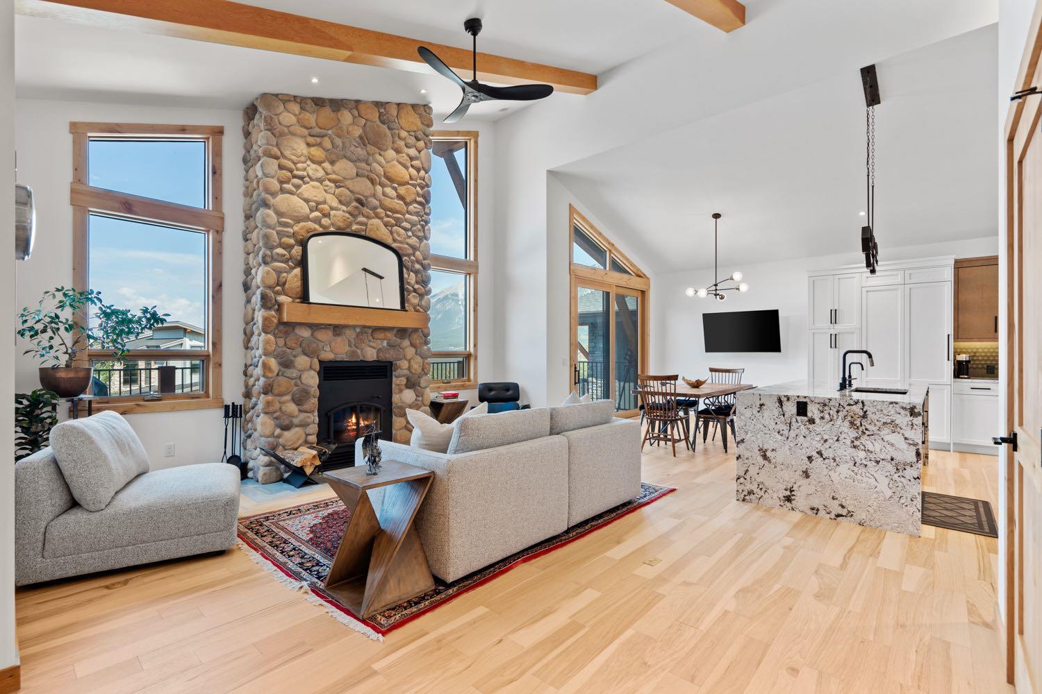 232 Stewart Creek Rise