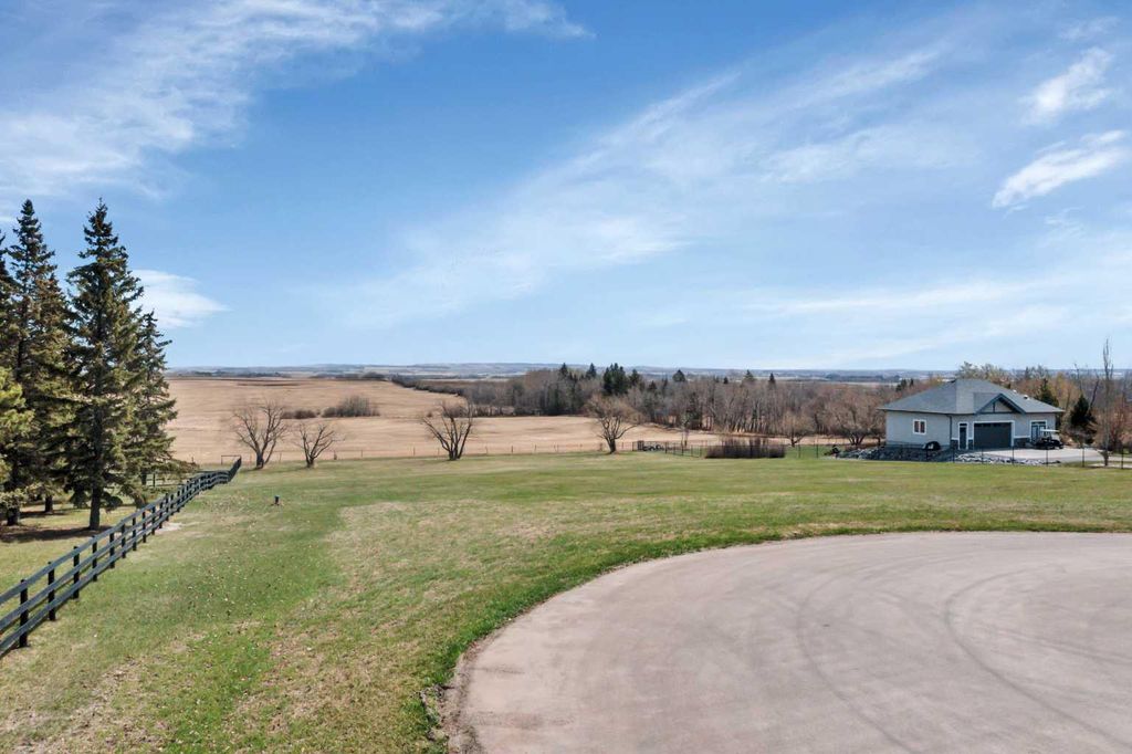 Photo of 3 C &amp; E Trail, Rural Red Deer County, AB T0C 2J0 (MLS # A2310450)