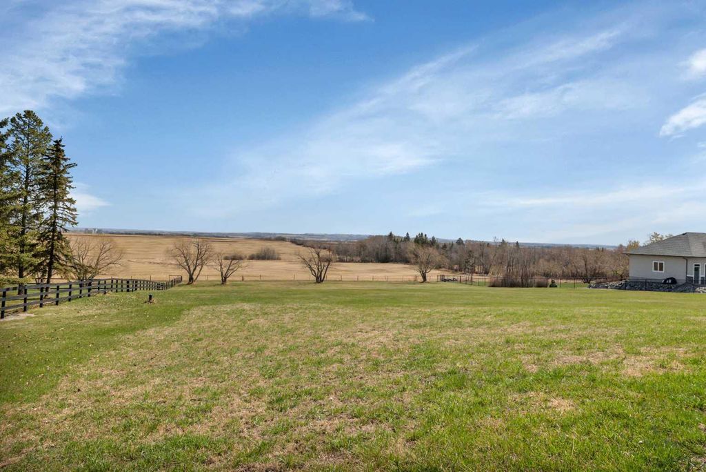 Photo of 3 C &amp; E Trail, Rural Red Deer County, AB T0C 2J0 (MLS # A2310450)