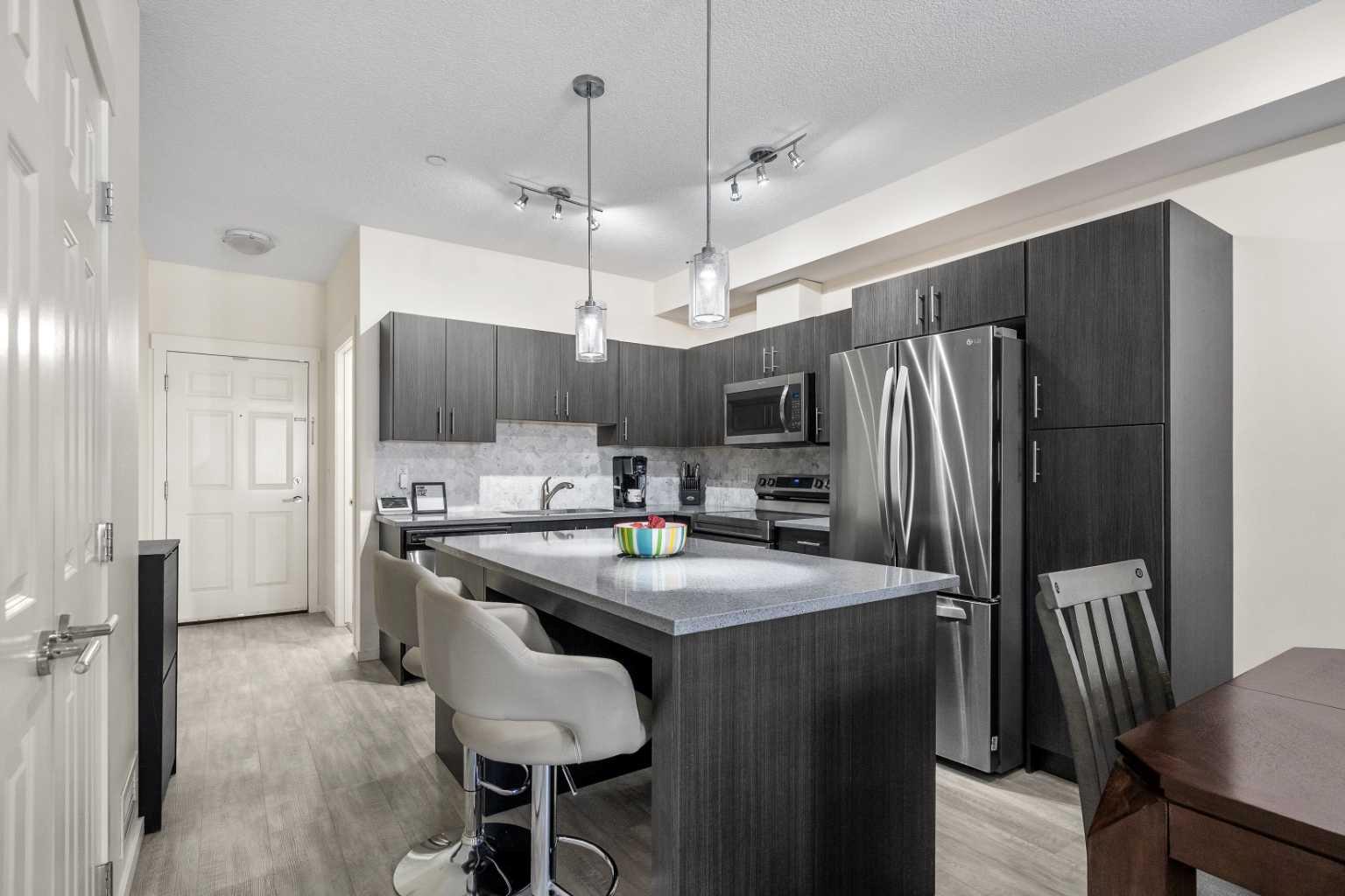 215 Legacy Boulevard SE 3203