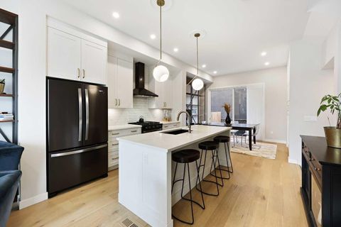 Photo of 4929 20 Street SW, Calgary, AB T2T 5A4 (MLS # A2301545)