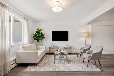 Photo of 3809 45 Street SW #40, Calgary, AB T3E 3H4 (MLS # A2347822)