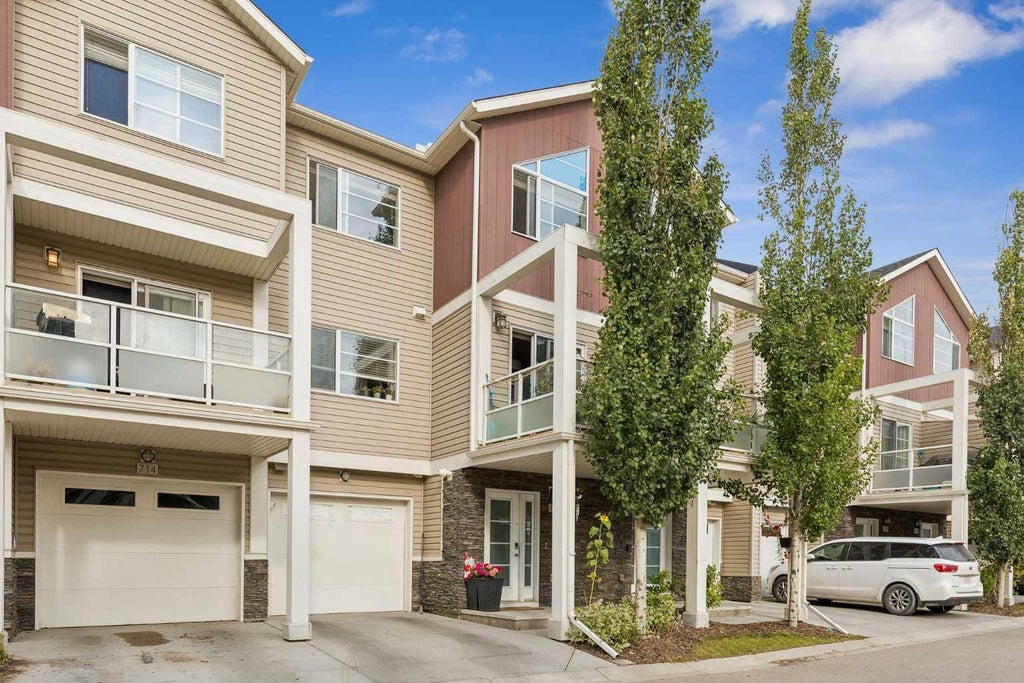 Photo of 712 Redstone View NE, Calgary, AB T3N 0M9 (MLS # A2341146)