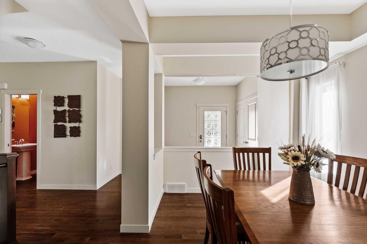 42 Drake Landing Drive