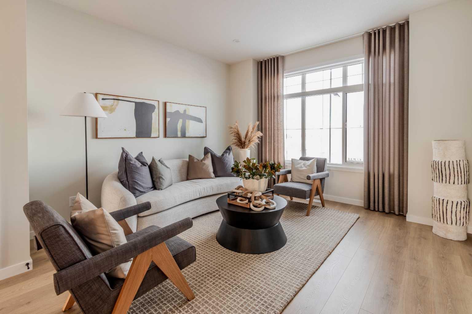 1229 Creekview Drive SW