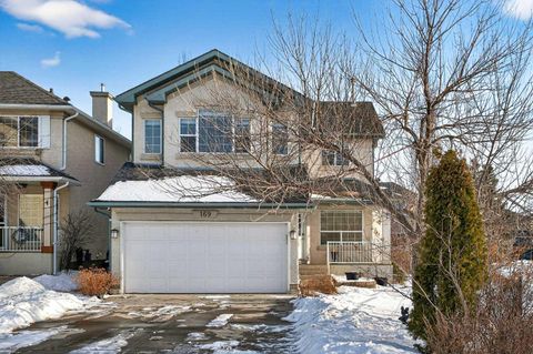 169 Harvest Grove Close NE Calgary AB T3K 4T6