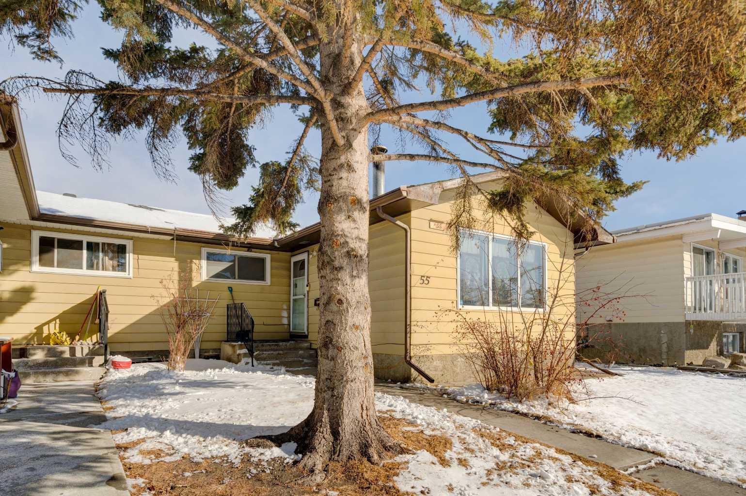 55 Queen Isabella Close SE