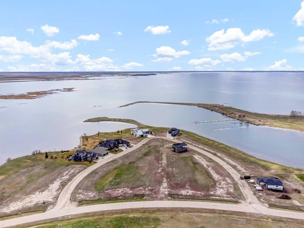 Photo of Lot 25 Kingfisher Estates Drive, Lake Newell Resort, AB T1R 0X5 (MLS # A2294022)