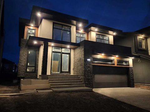 1436 Coopers Landing SW Airdrie AB T4B 0G6