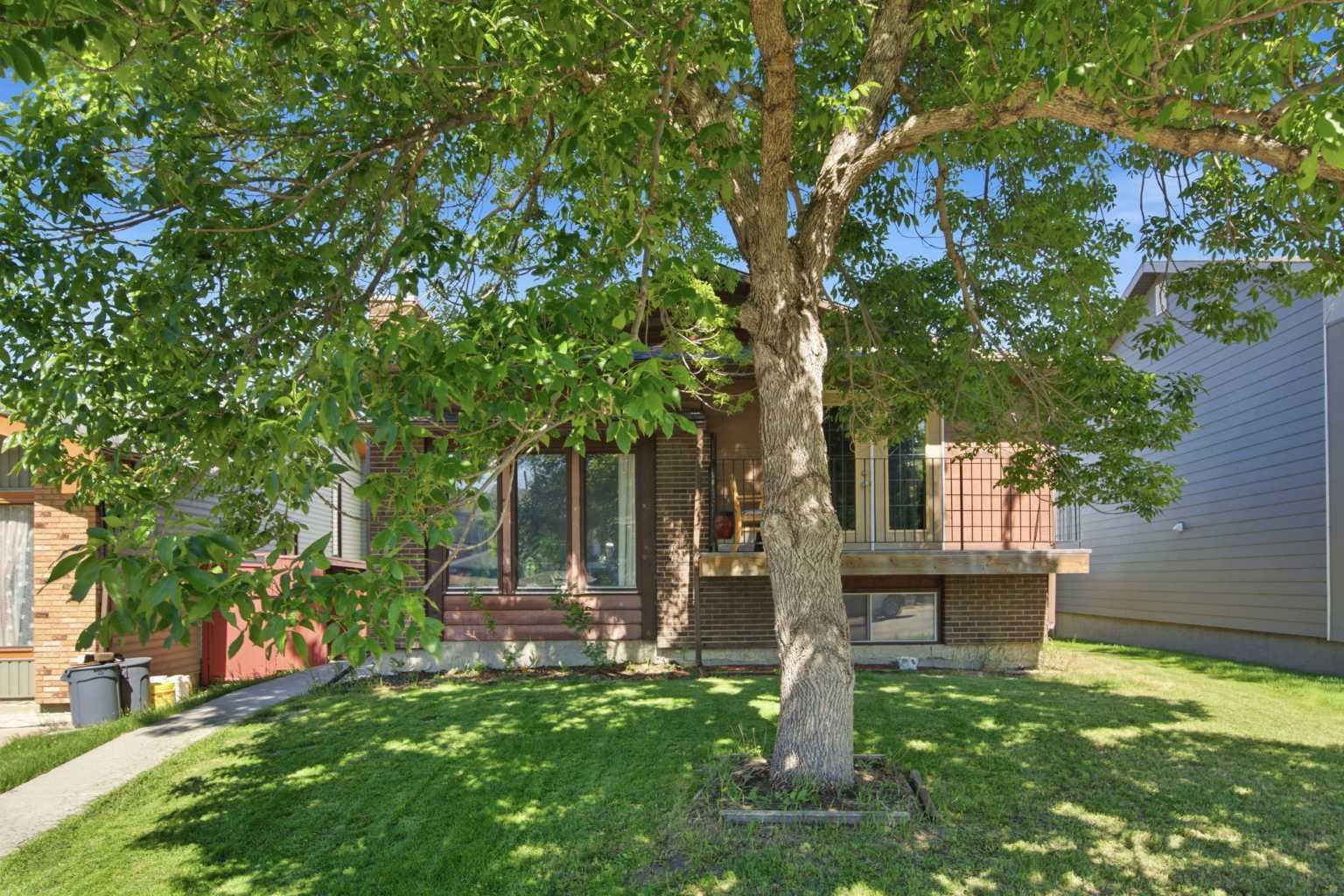 20 Berkshire Court NW