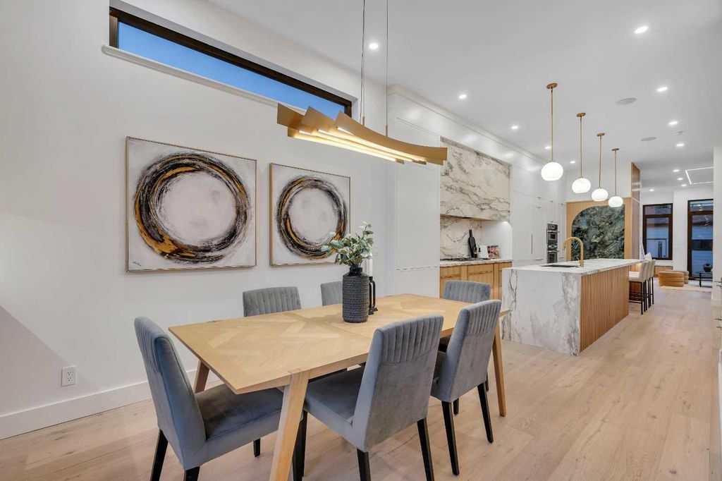 Photo of 2008 8 Avenue SE, Calgary, AB T2G 0N7 (MLS # A2279920)