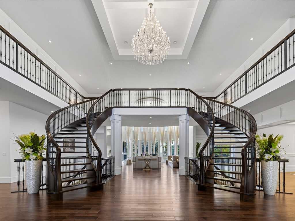 7 Mckendrick Point