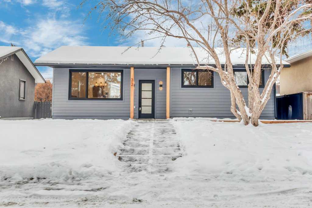 32 Allandale Close SE