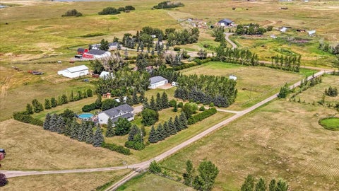 Photo of 270055 Township Road 234A, Rural Rocky View County, AB T0J 1X0 (MLS # A2342103)