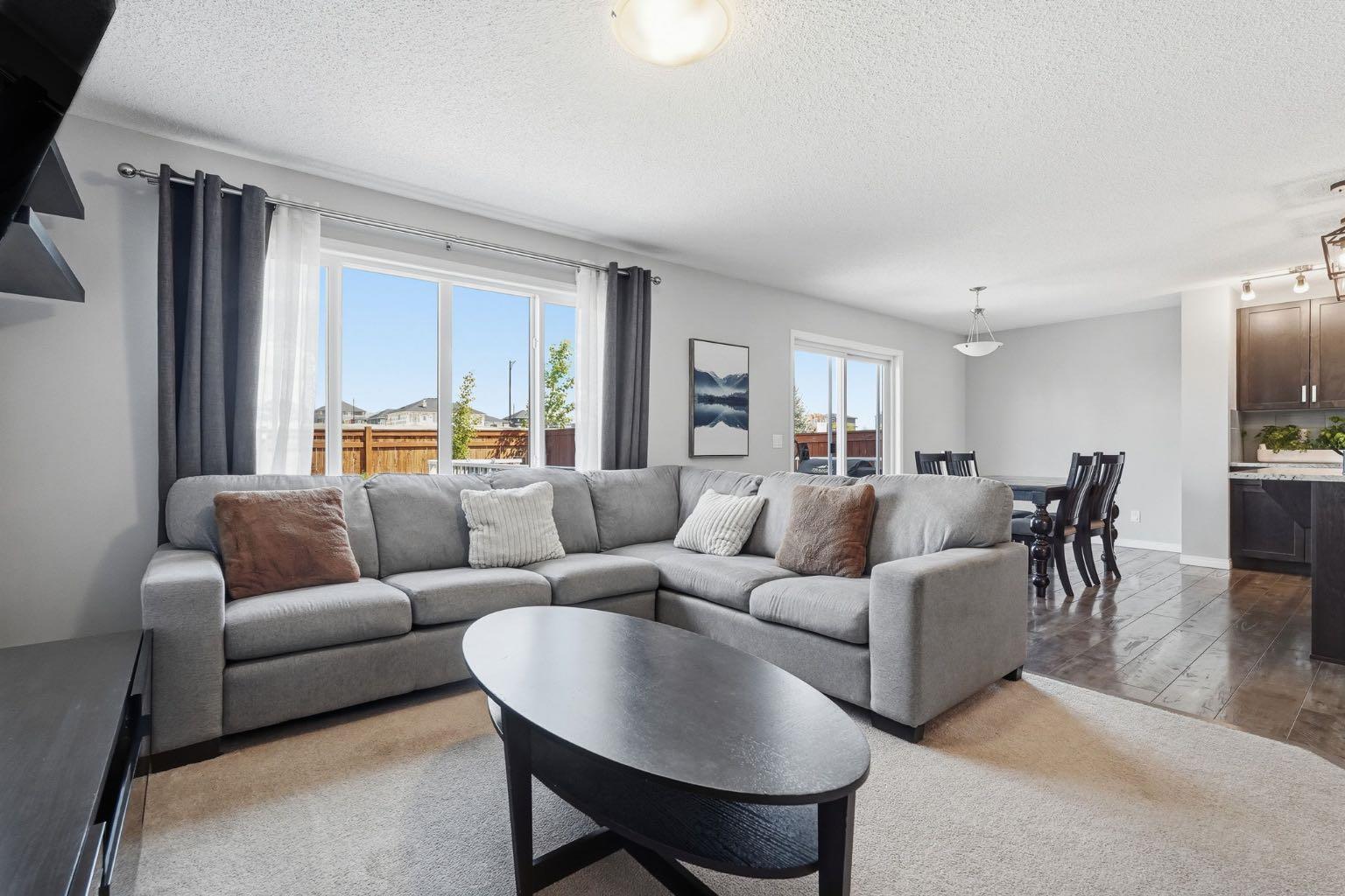 73 Mount Rae Heights