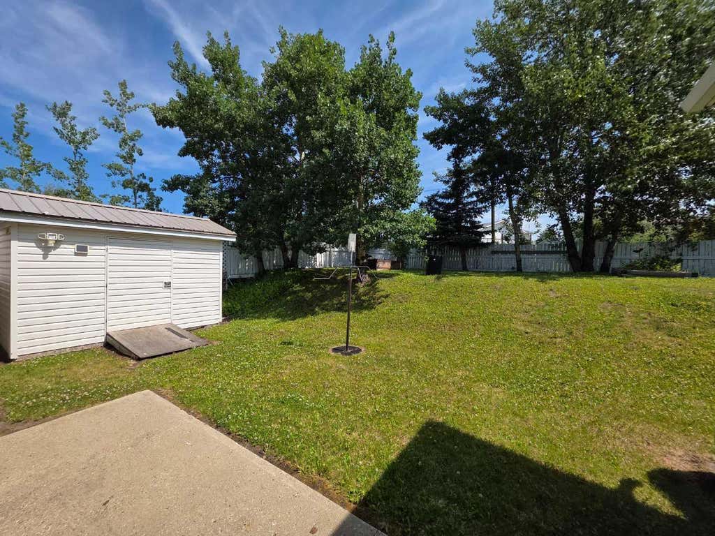 Photo of 10625 105 Avenue, Grande Cache, AB T0E 0Y0 (MLS # A2332670)