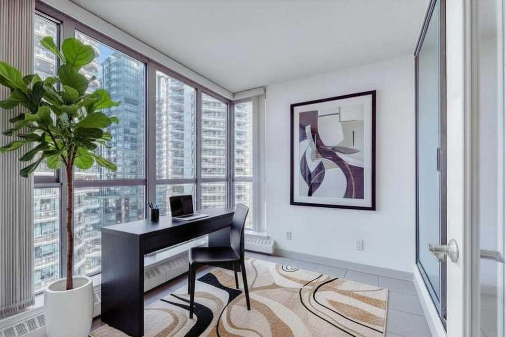 Photo of 650 10 Street SW #804, Calgary, AB T2P 5G4 (MLS # A2319444)