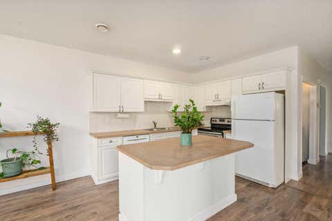 Photo of 116 First Street #2, Cochrane, AB T4C 1Z3 (MLS # A2336225)
