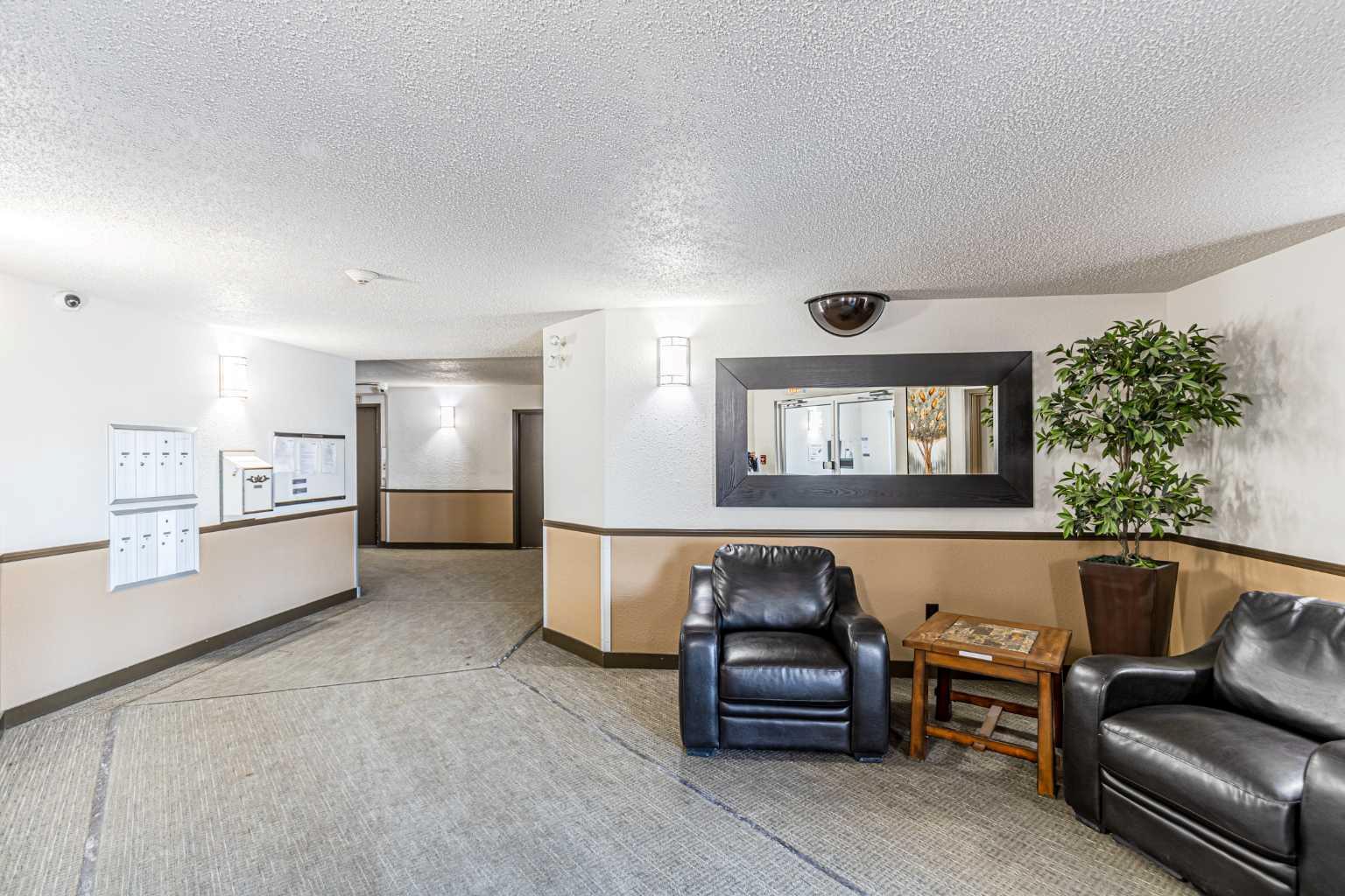 21 Dover Point SE 314