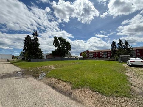Photo of 9809 96 Avenue, Grande Prairie, AB T8V 0L8 (MLS # A2328812)