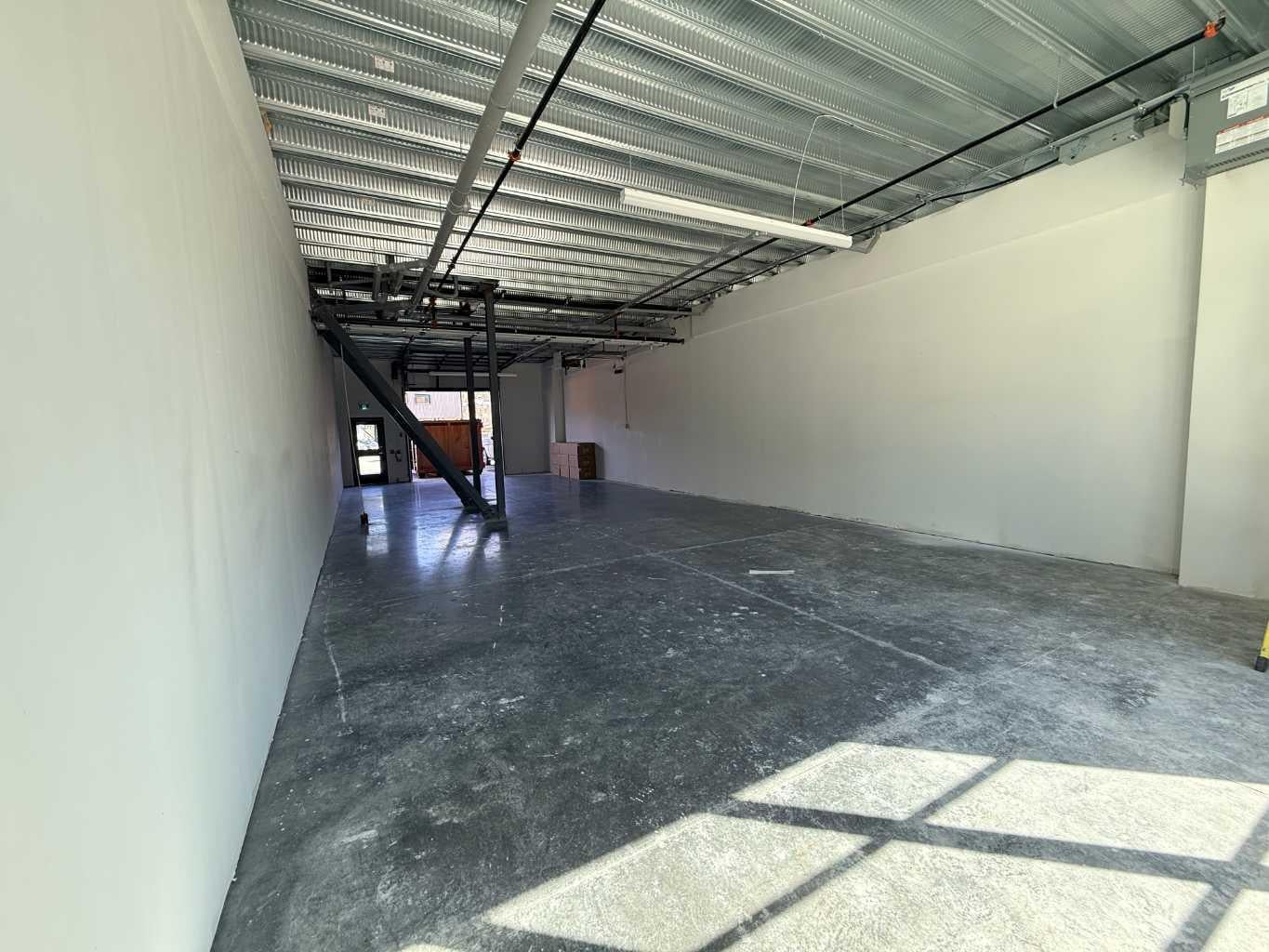 1 Industrial Place NE 113A