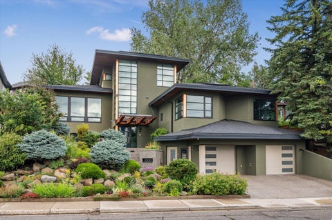 Photo of 2320 Juniper Road NW, Calgary, AB T2N 3V2 (MLS # A2337036)
