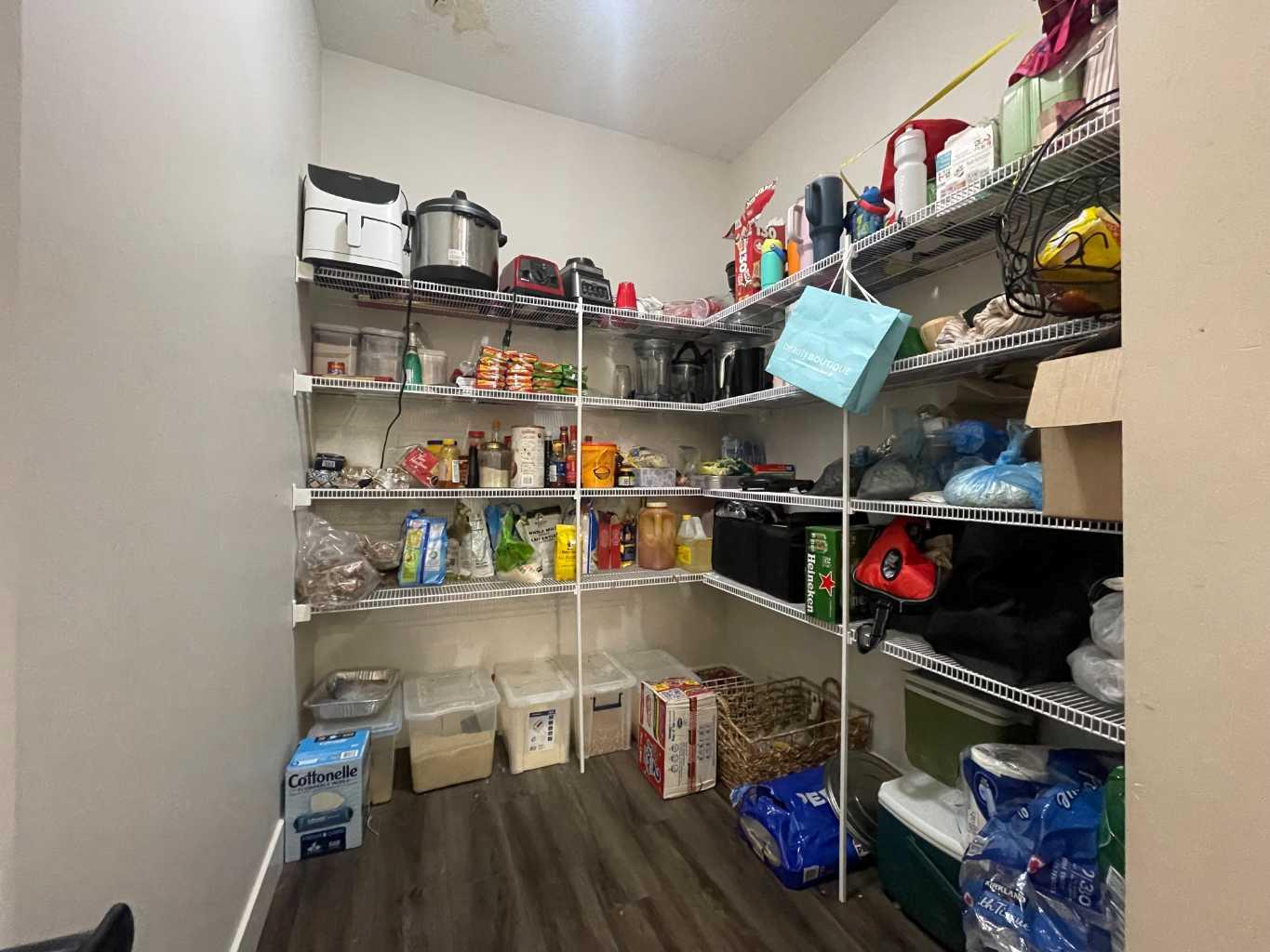 220 Carringham Road NW