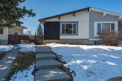 Photo of 528 Queensland Place SE, Calgary, AB T2J 4T3 (MLS # A2303211)