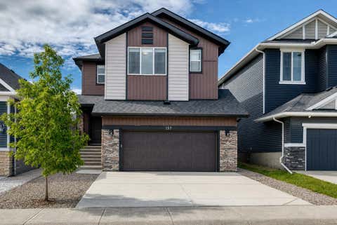 Photo of 137 Creekside Way SW, Calgary, AB T2X 4B1 (MLS # A2320891)
