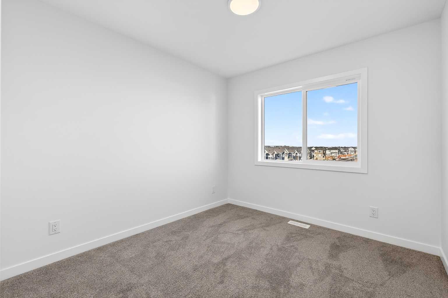 132 Red Embers Link NE 627