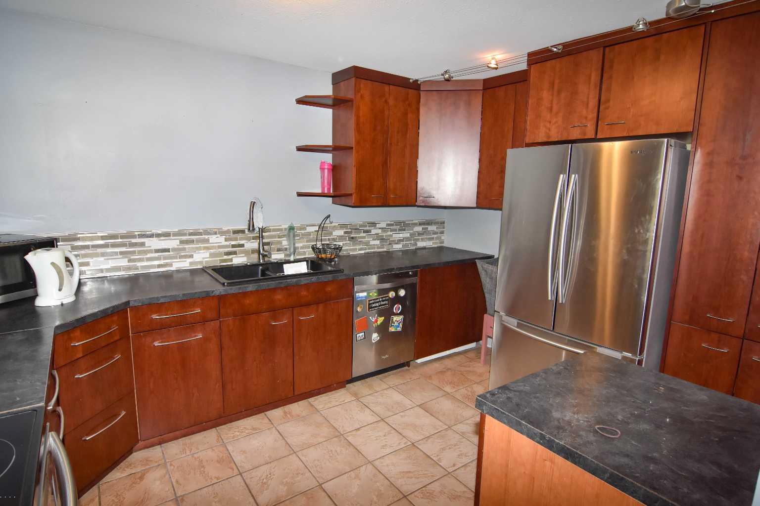 106 Eldorado Road SE