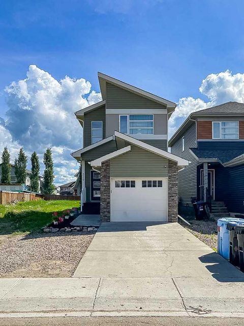 Photo of 210 Athabasca Avenue, Fort McMurray, AB T9J 1G4 (MLS # A2324089)