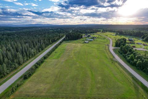 Photo of 5 WEST COUNTRY, Rural Clearwater County, AB T4T 2A3 (MLS # A2328183)