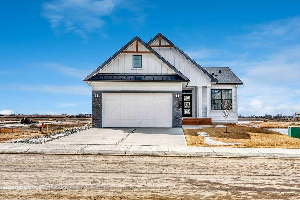 Photo of 163 Lakewood Circle, Strathmore, AB T1P 2J4 (MLS # A2303079)