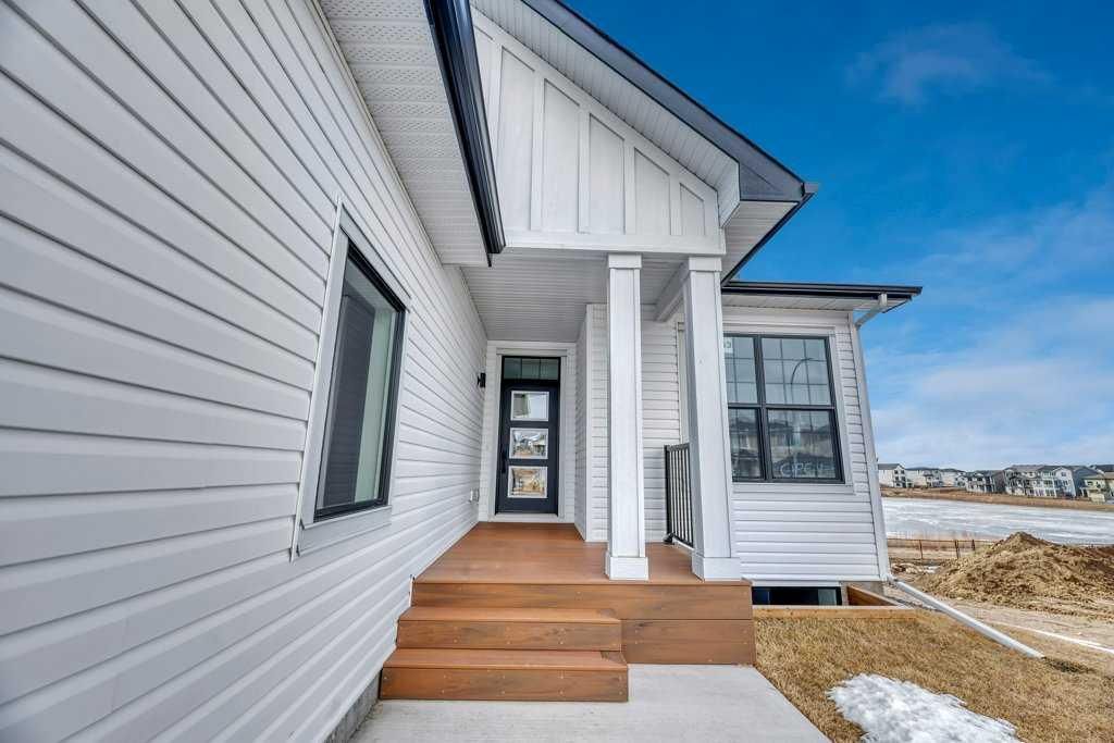 Photo of 163 Lakewood Circle, Strathmore, AB T1P 2J4 (MLS # A2303079)