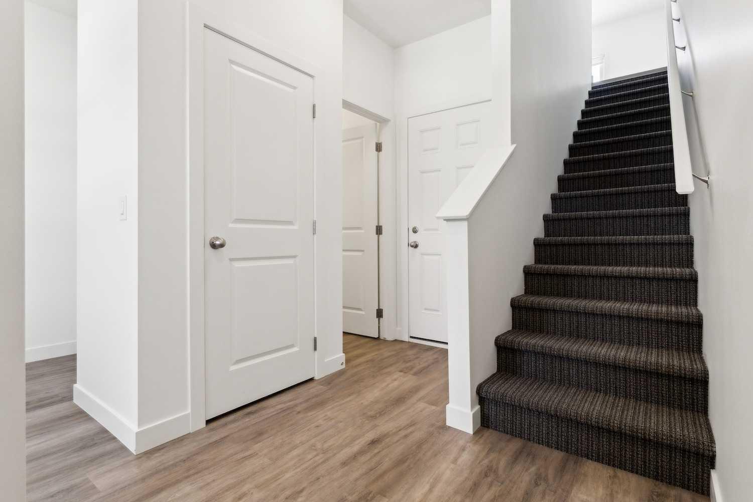 24 Rivercrest Drive 703