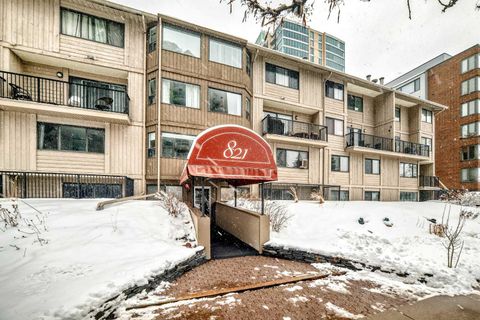 Photo of 821 3 Avenue SW #24, Calgary, AB T2P 0H1 (MLS # A2304845)