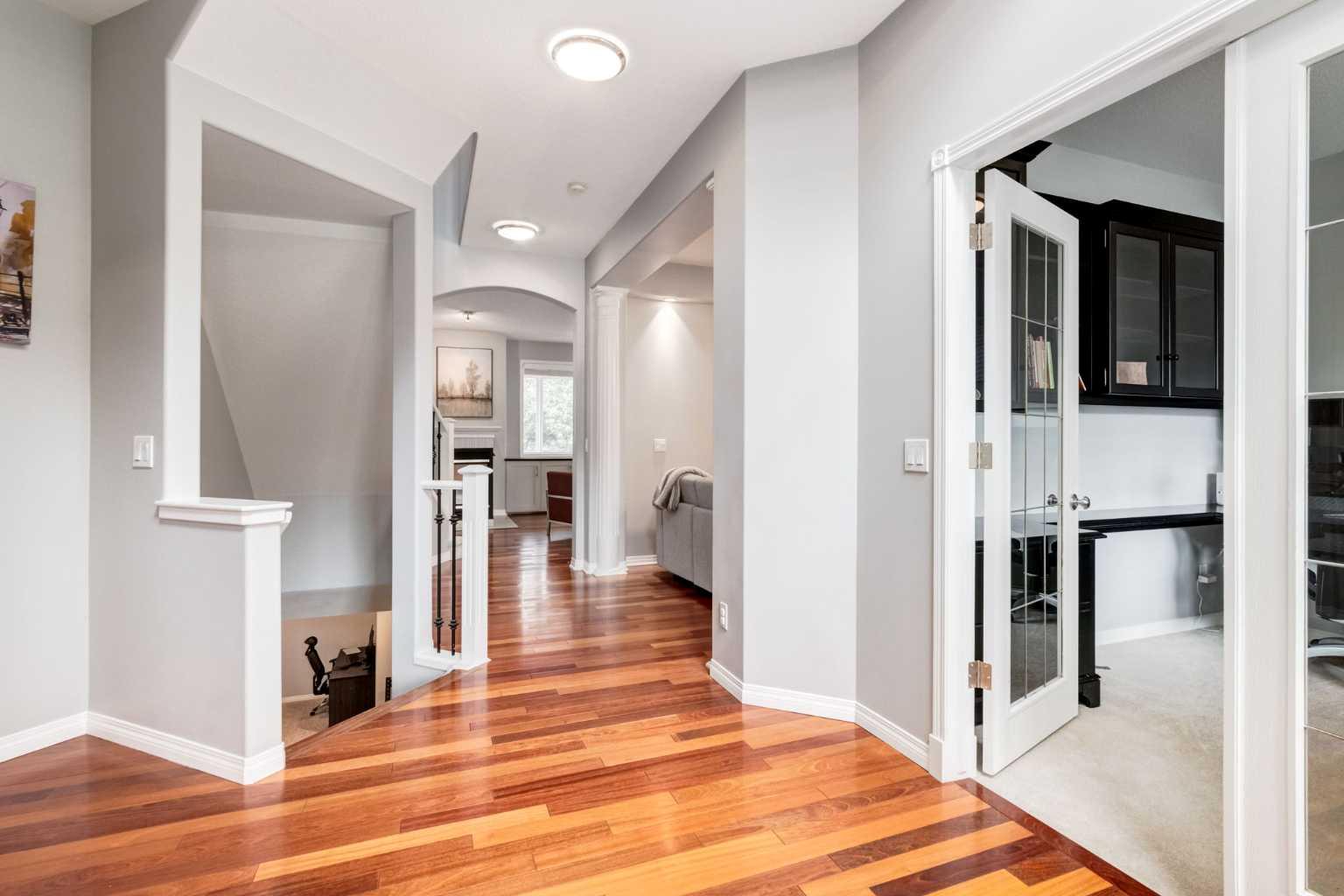 234 Strathridge Place SW