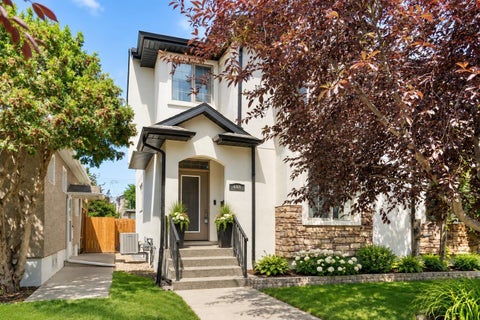 Photo of 448 25 Avenue NW, Calgary, AB T2M 2A7 (MLS # A2345265)