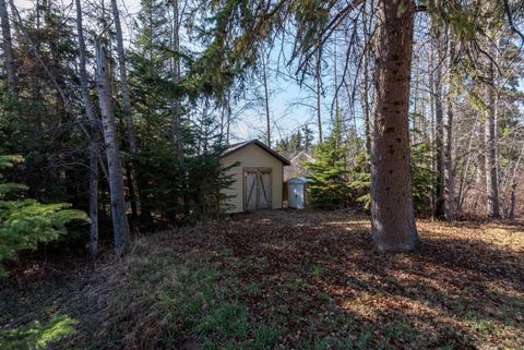 Photo of 916 Brightsand Place, Brightsand Lake, SK S0M 2Y0 (MLS # A2331371)