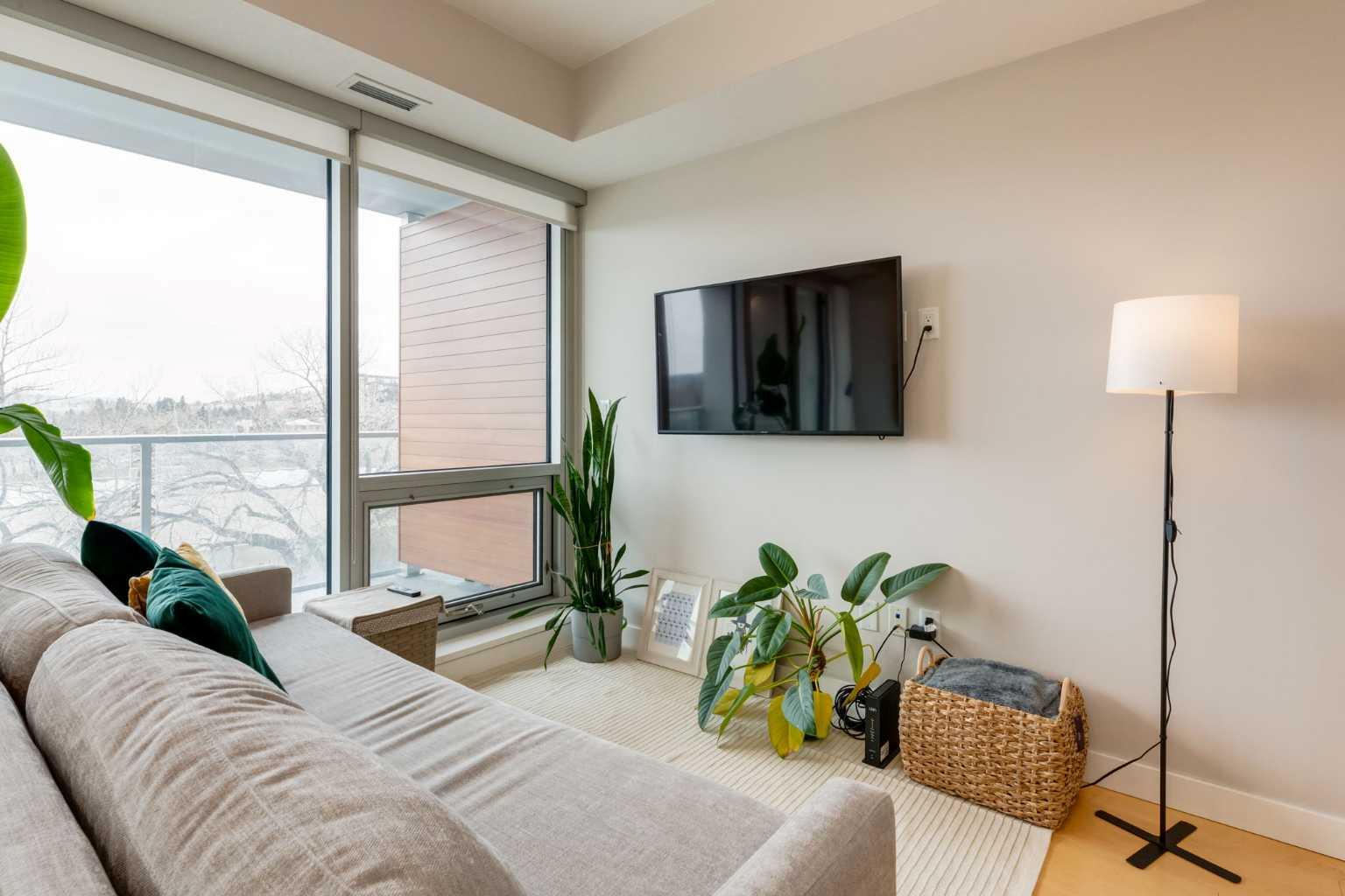 1234 5 Avenue NW 2507