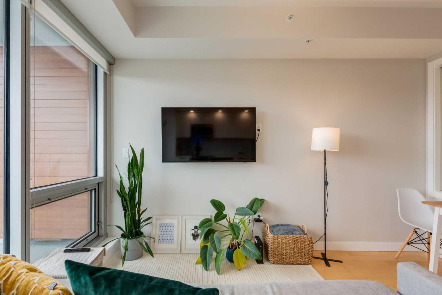 1234 5 Avenue NW 2507