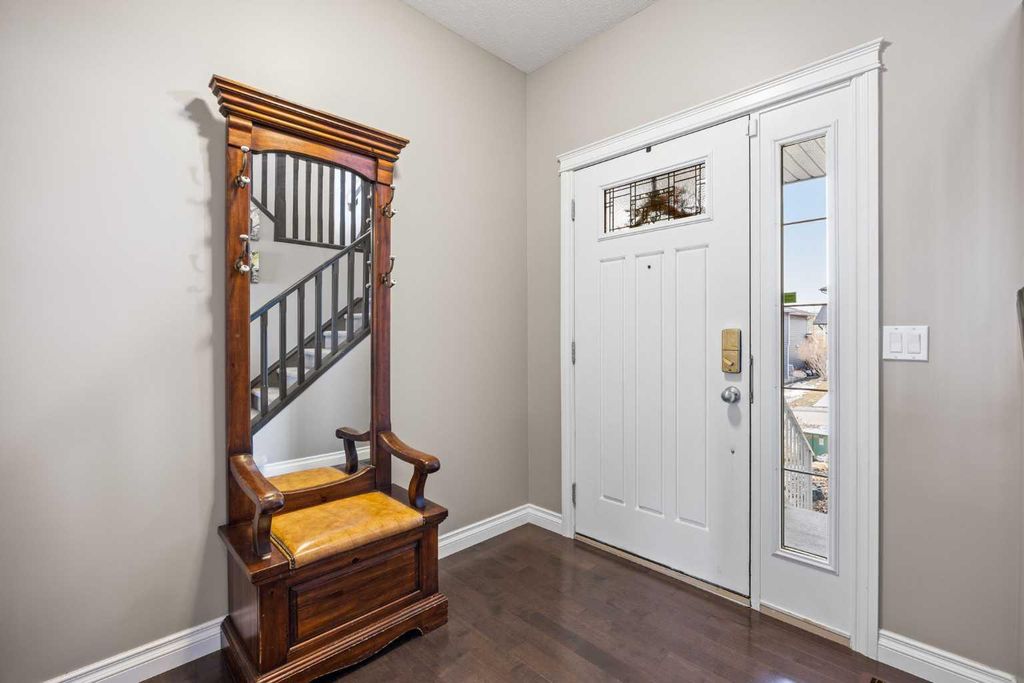 Photo of 289 Jumping Pound Terrace, Cochrane, AB T4C 1G3 (MLS # A2283277)