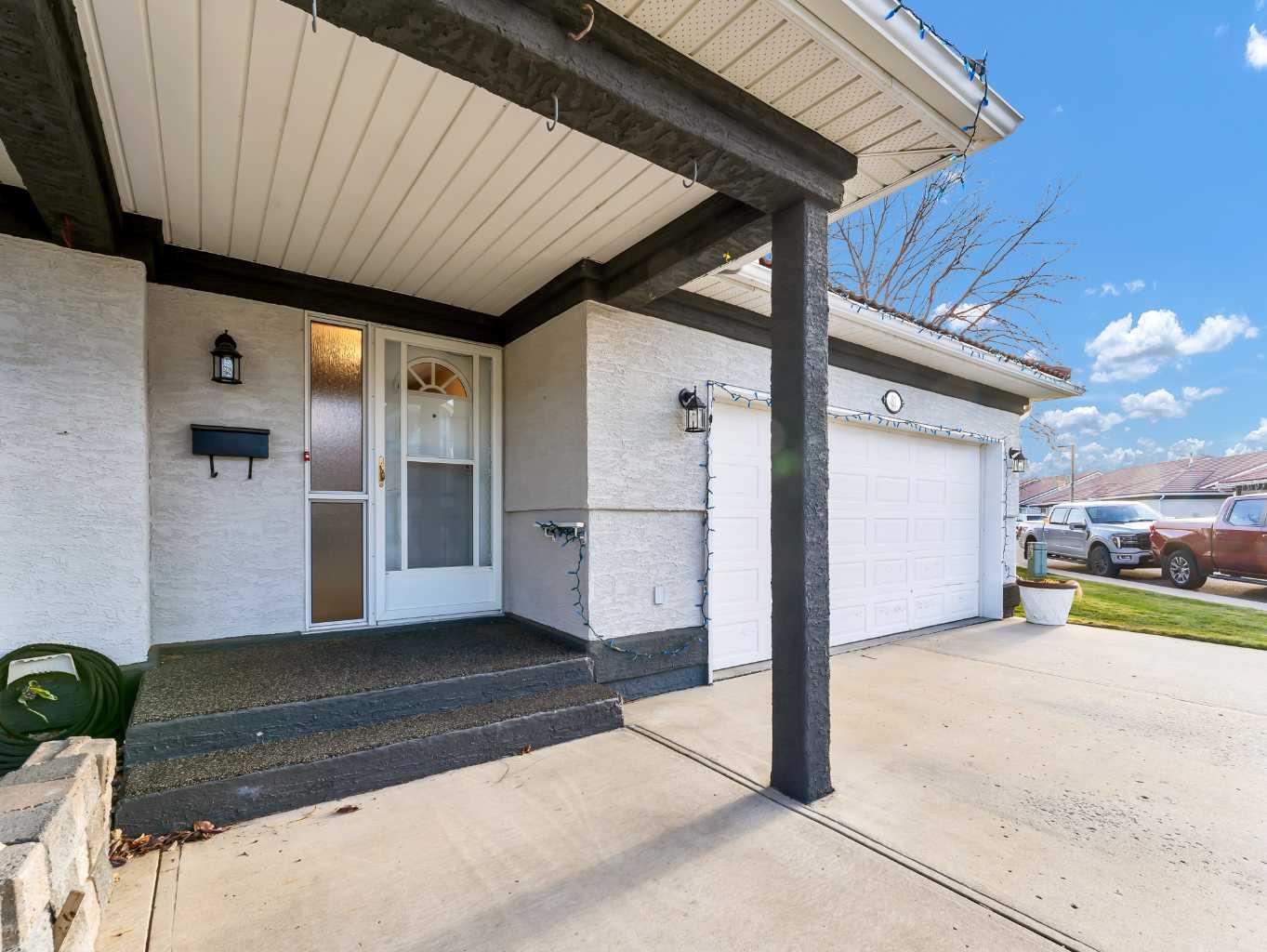 81 Park Meadows Lane SE