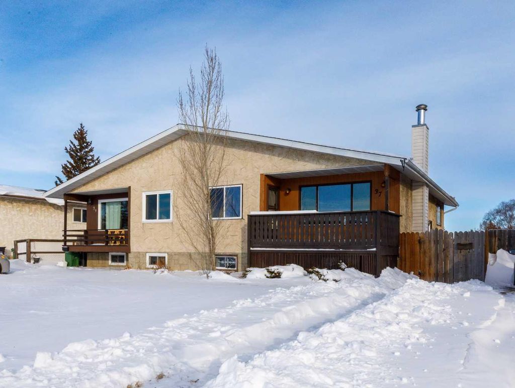 Photo of 37 Northey Avenue, Red Deer, AB T4P 1R3 (MLS # A2286910)