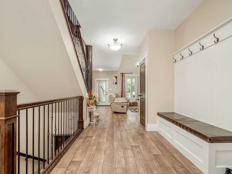 Photo of 521 12 Ave W Ave, Barnwell, AB T0K 0B0 (MLS # A2350454)