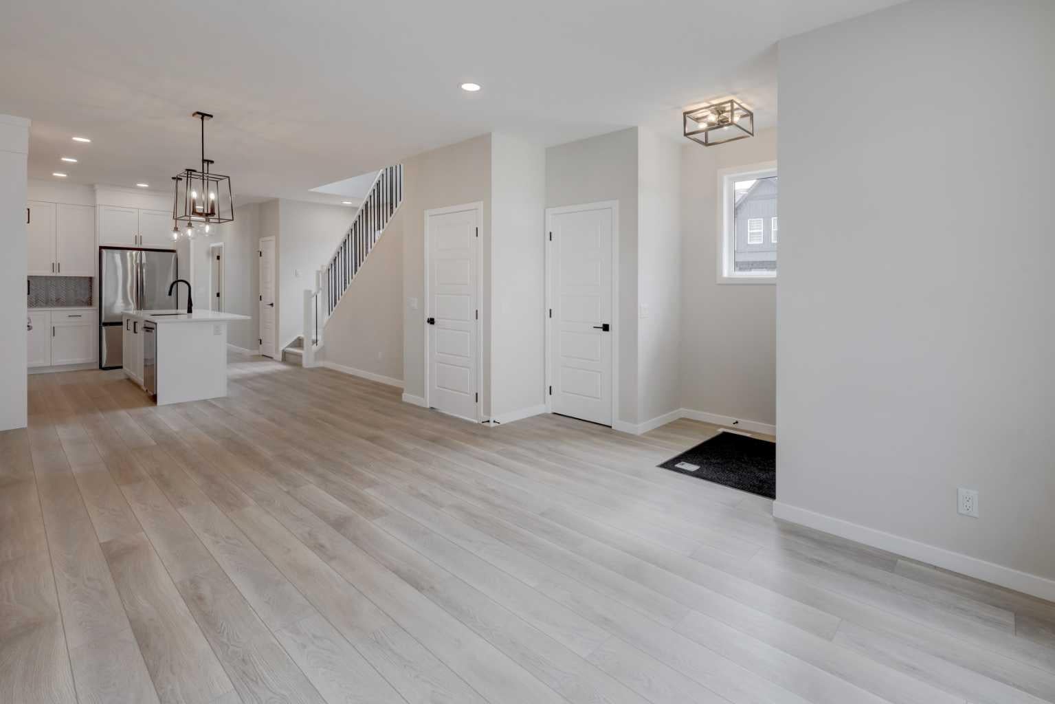 2002 Cobblebrook Crescent SW
